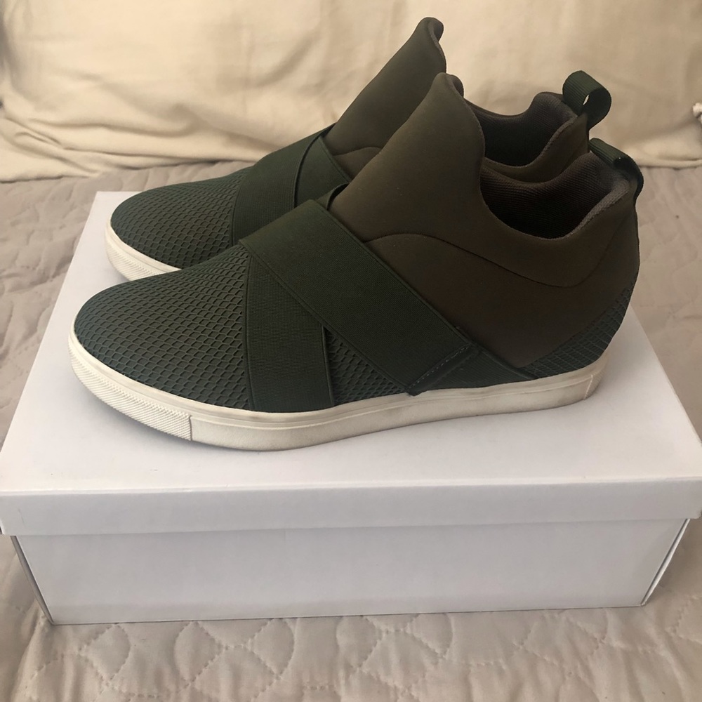 Steve Madden Sneakers